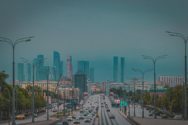 Élégance et robustesse : la table basse style industriel